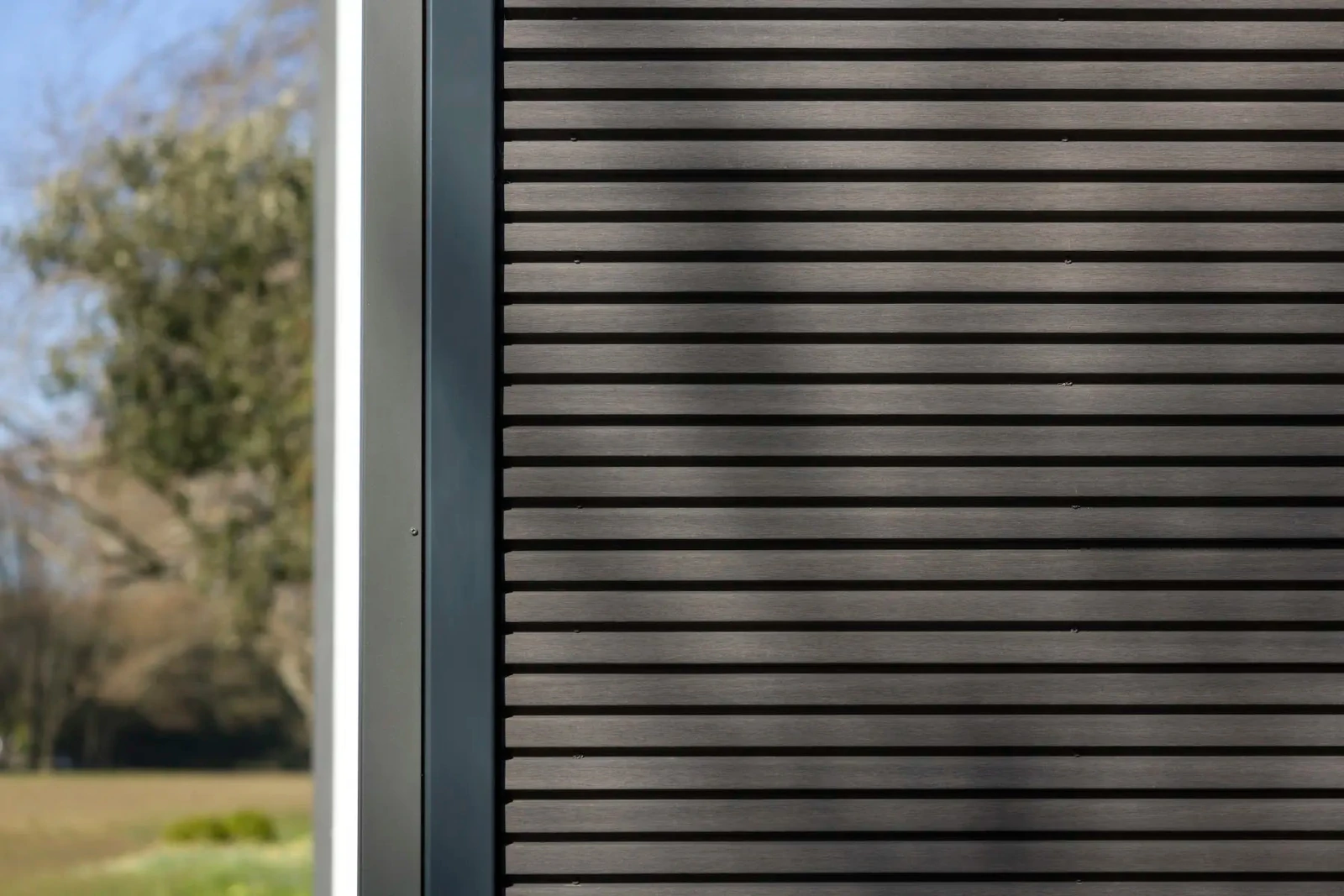 WPC WEO35 Gardenwall 33x170mm (wb 140mm) 290cm Dark Grey 17x3.3x290cm Grijs