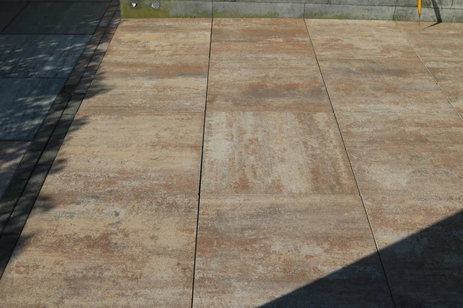 Furora+ Light Bronze 60x60x4,4cm Brons