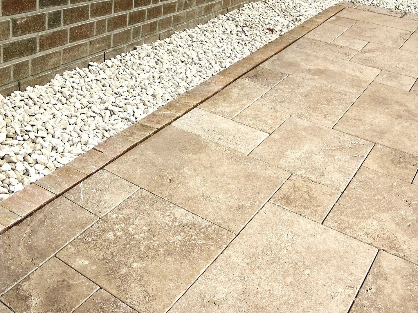 Travertino Autumn Honed Antique