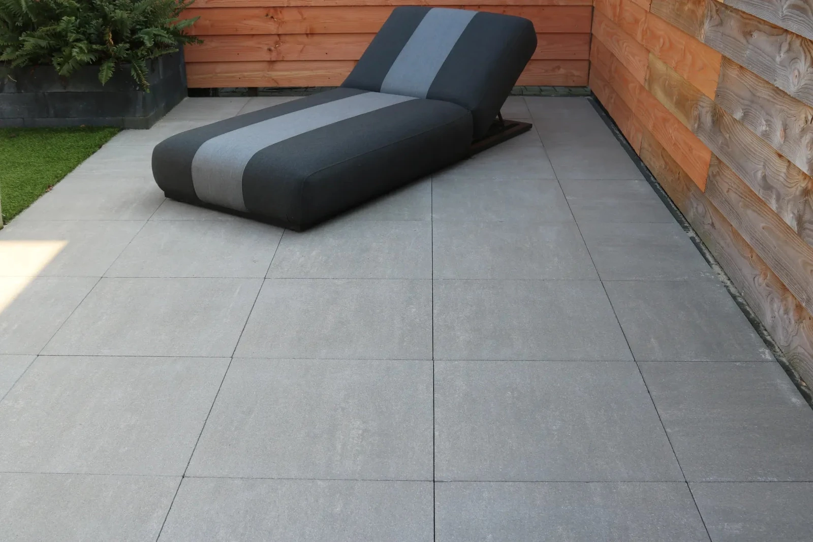 Furora+ Champagne Bronze 60x60x4,4cm Brons