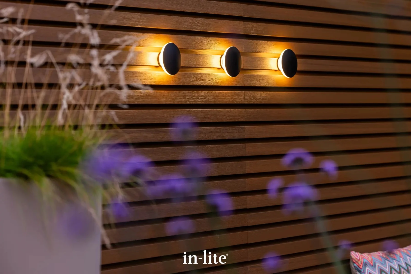 In-Lite SWAY WALL Pearl Grey