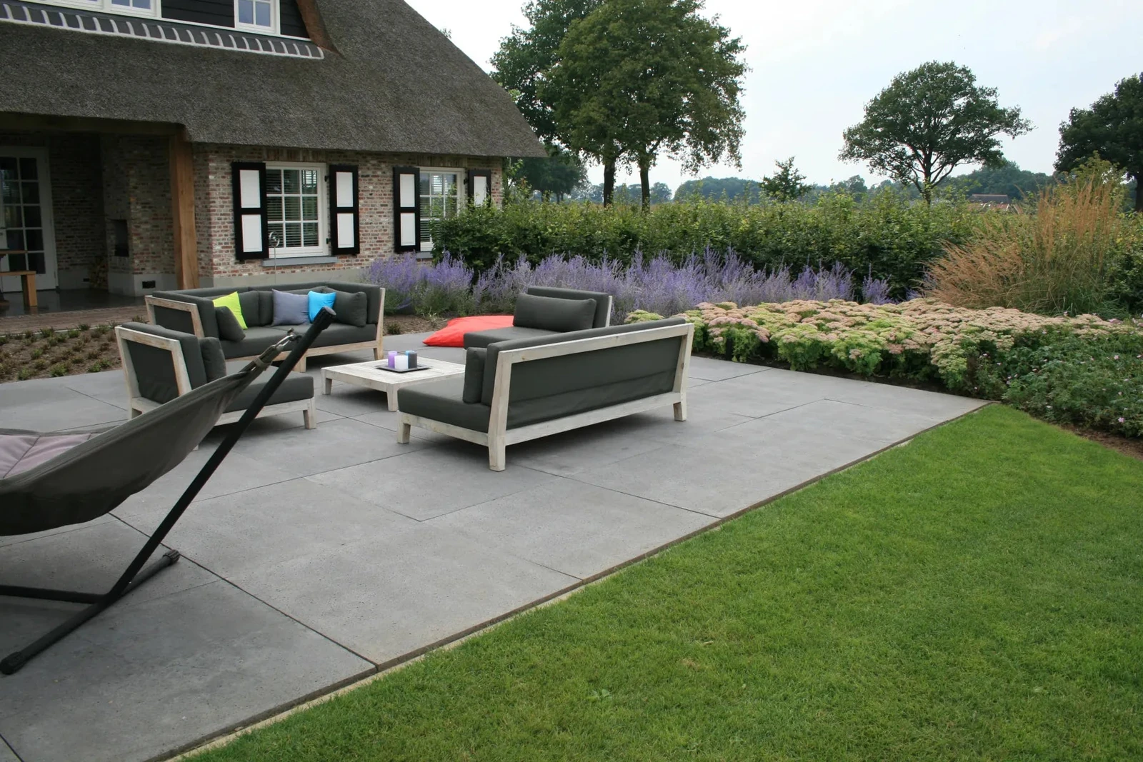 Schellevis Oudhollands Antra Tegel 80x80x10 80x80x10cm Antraciet