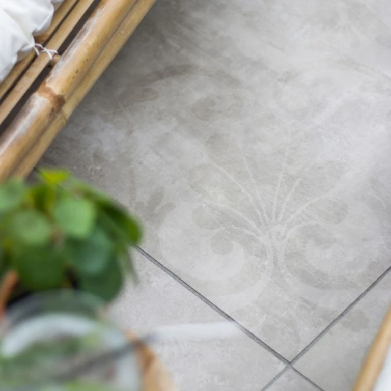 Kera Twice 60x60 Fiammato Taupe Decor