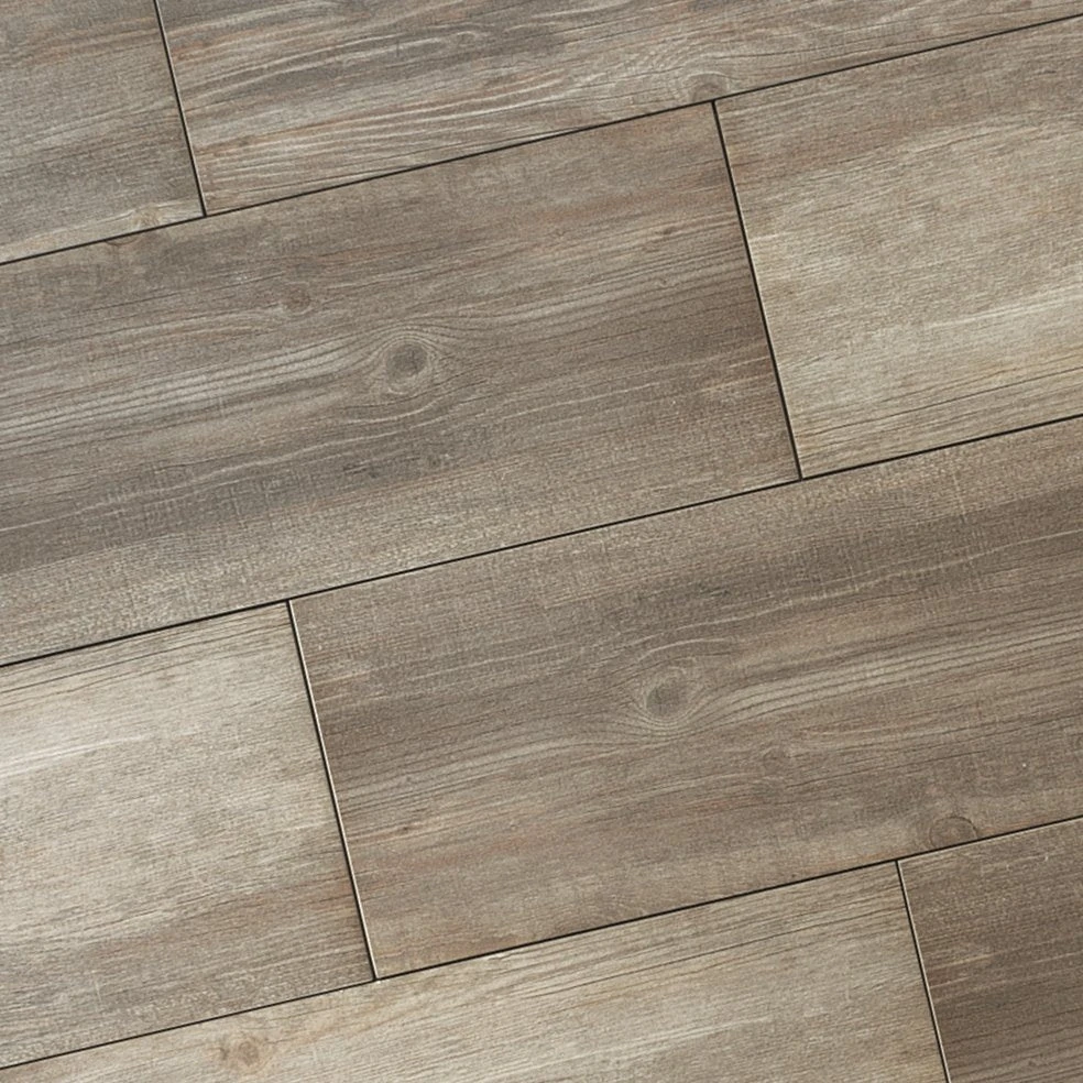 Cerasun Woodlook Oak 30x120x4cm