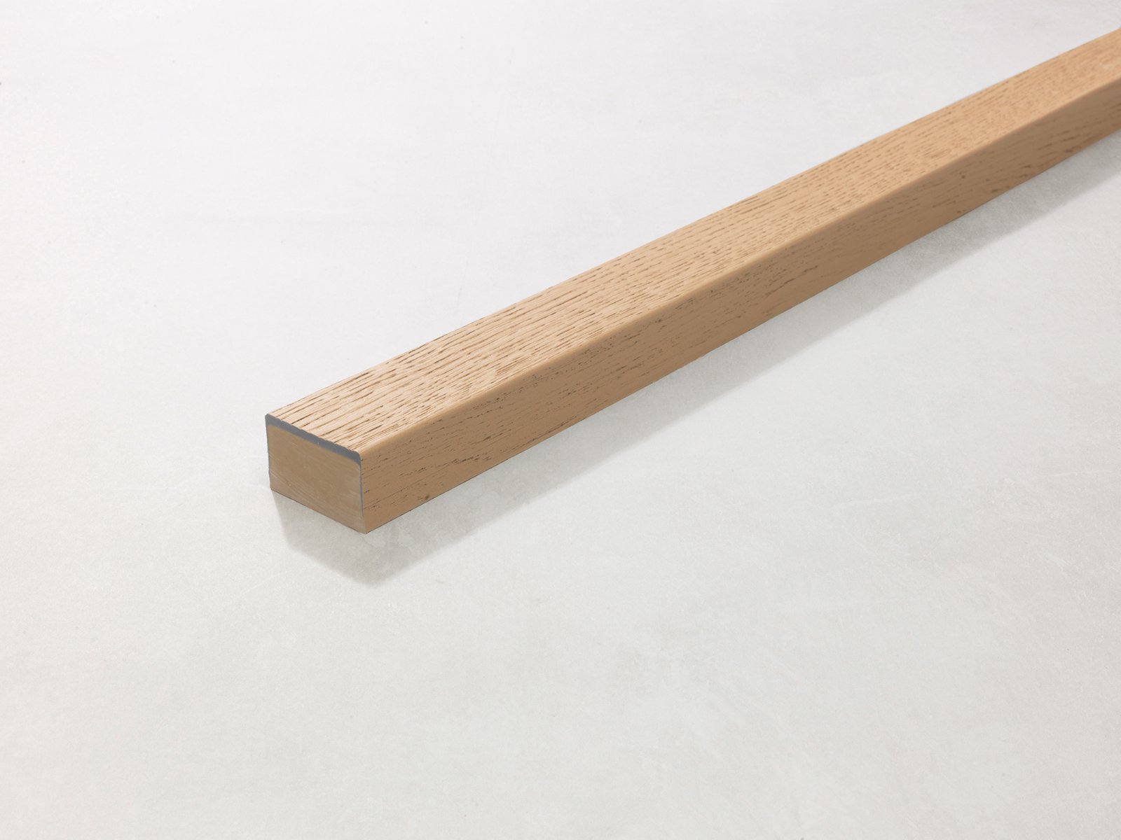 Millboard Envello facade rand flexibel Golden Oak 2400x50x32mm