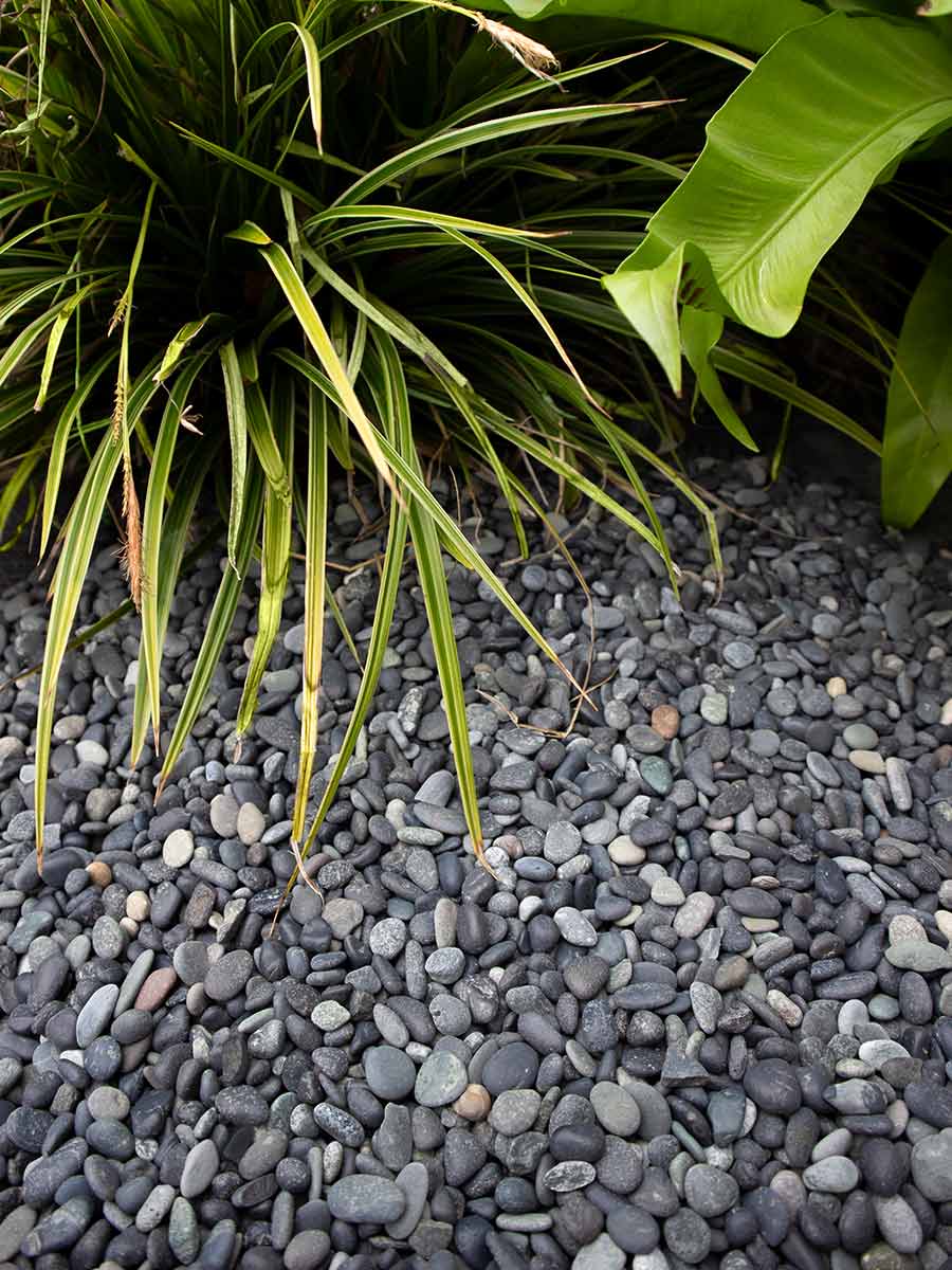 Beach pebbles zwart 5/8mm